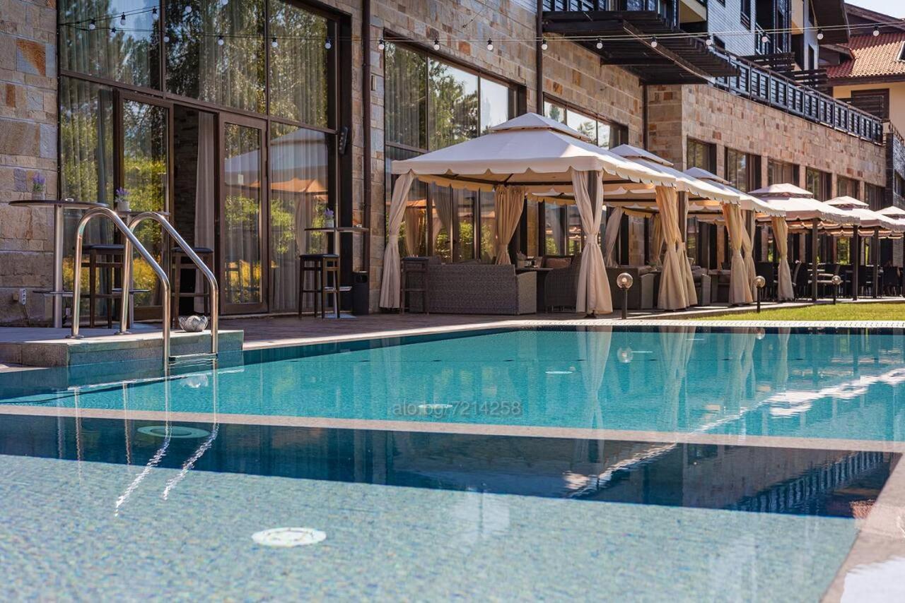 Terra Komplex D3 - Private Apartment - Golf, Skiing & Spa Razlog Exterior photo