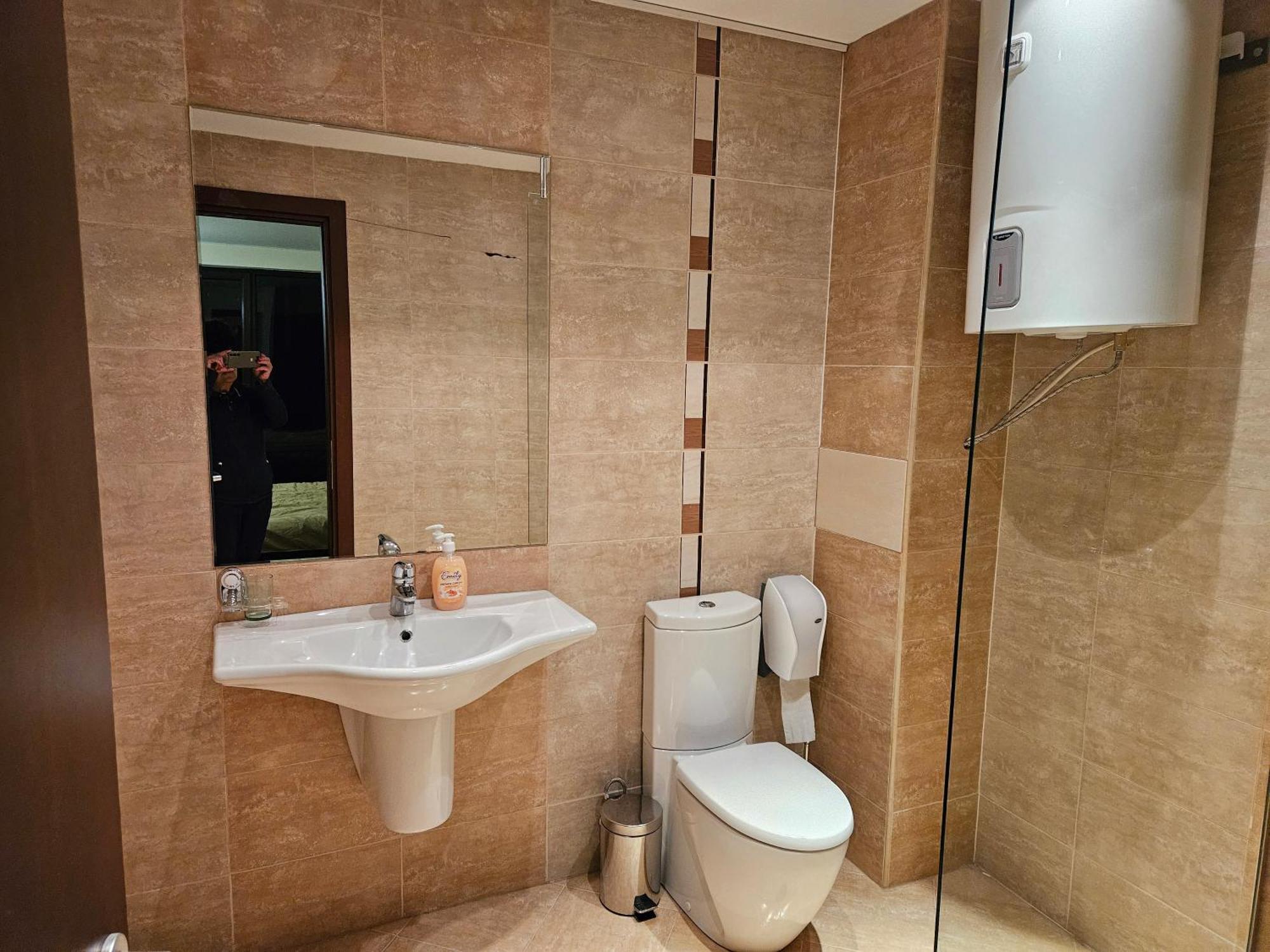 Terra Komplex D3 - Private Apartment - Golf, Skiing & Spa Razlog Exterior photo