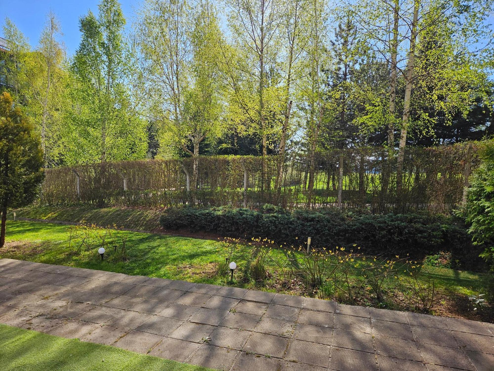Terra Komplex D3 - Private Apartment - Golf, Skiing & Spa Razlog Exterior photo